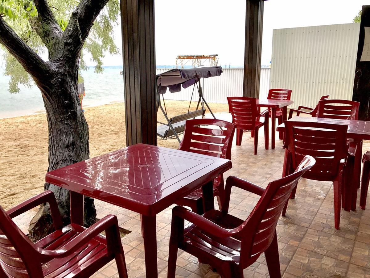 Akvitaniya Mini-Hotel Zatoka Buitenkant foto